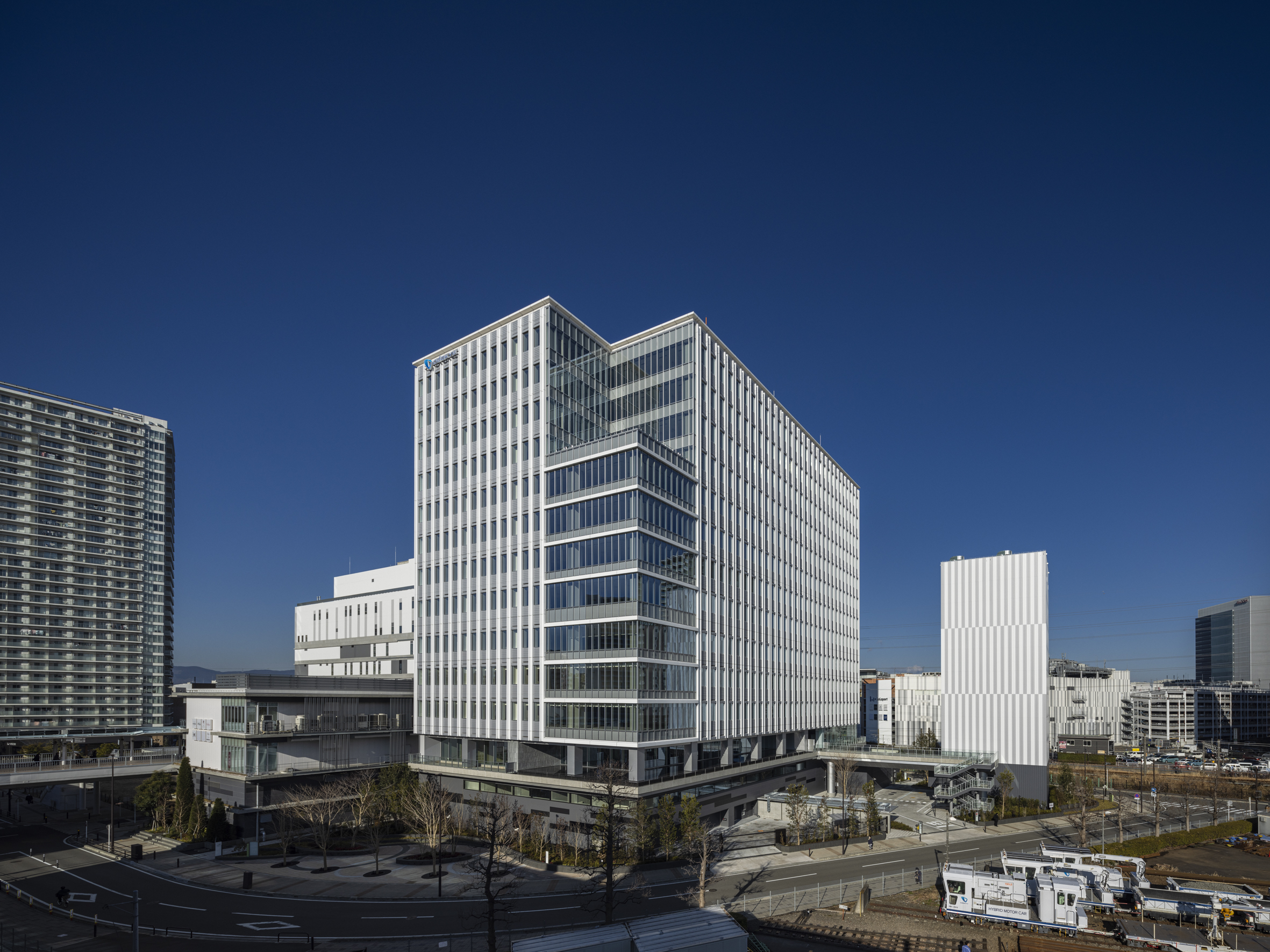 ViNA GARDENS OFFICE外観